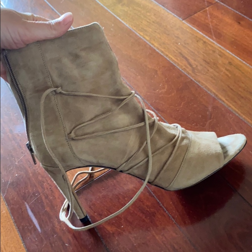 Vince shoes!